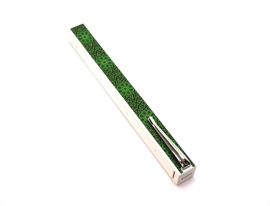 Picture of Penwak Swivel Case PURE WHITE - Arabesque Green