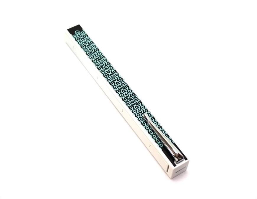 Penwak Swivel Case Pure White Turquoise Grill 