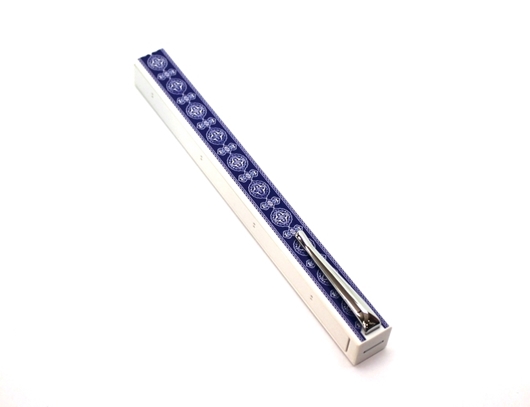 Penwak Swivel Case Pure White Uzbek Blue